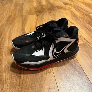 Nike Kyrie Low 5